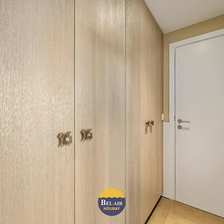 Bel Air - Modern 2-bedroom Flat With Stunning Sea Views! T167 오스텐드